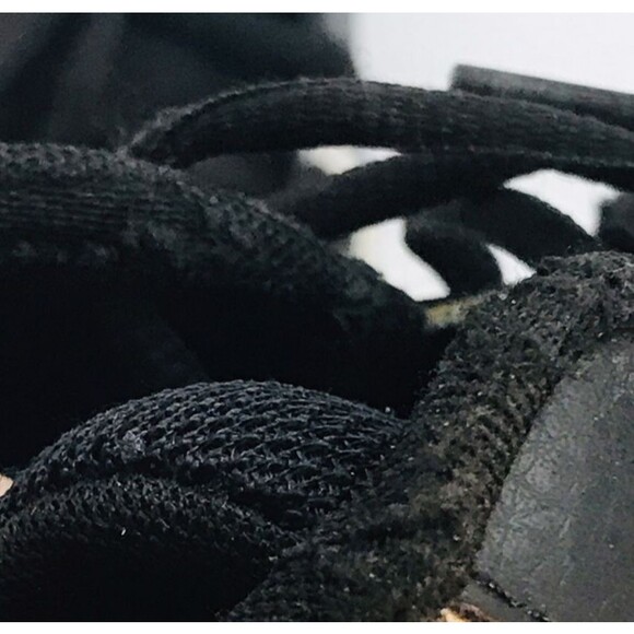 Under Armour UA Jet '23 GS White Black Gold Youth 3 Basketball Shoes 3026636-100 - Picture 10 of 10